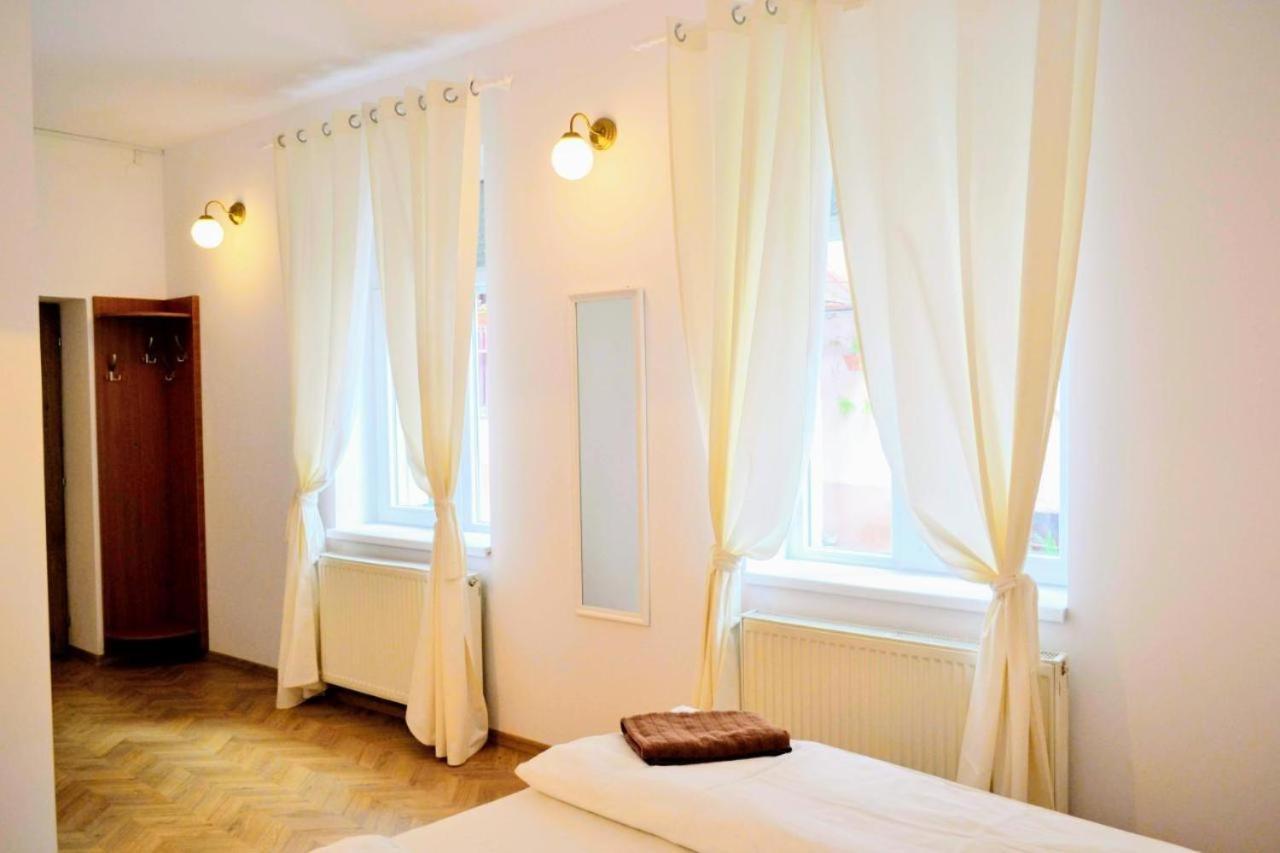 Twins Boutique Korsy Apartamento Sibiu Exterior foto