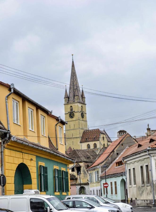 Twins Boutique Korsy Apartamento Sibiu Exterior foto