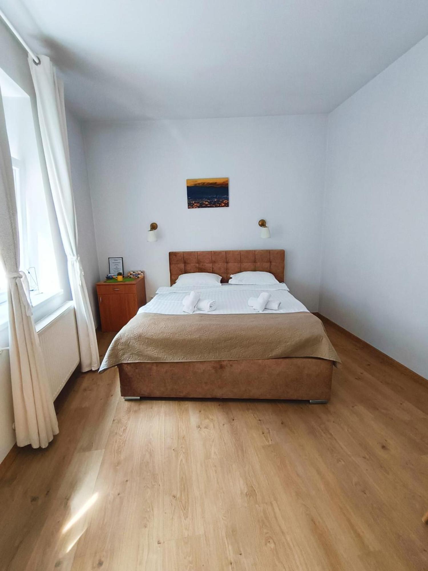 Twins Boutique Korsy Apartamento Sibiu Exterior foto